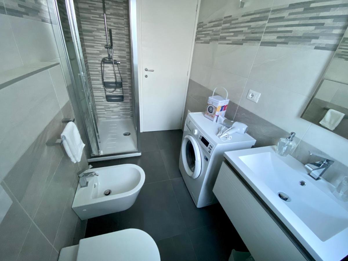 Appartamenti Golfo Borromeo 3 E 4 Baveno Exterior foto
